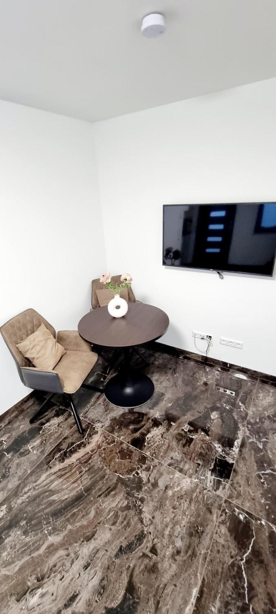 Einliegerwohnung Neu In Vaihingen Enz Horrheim Extérieur photo