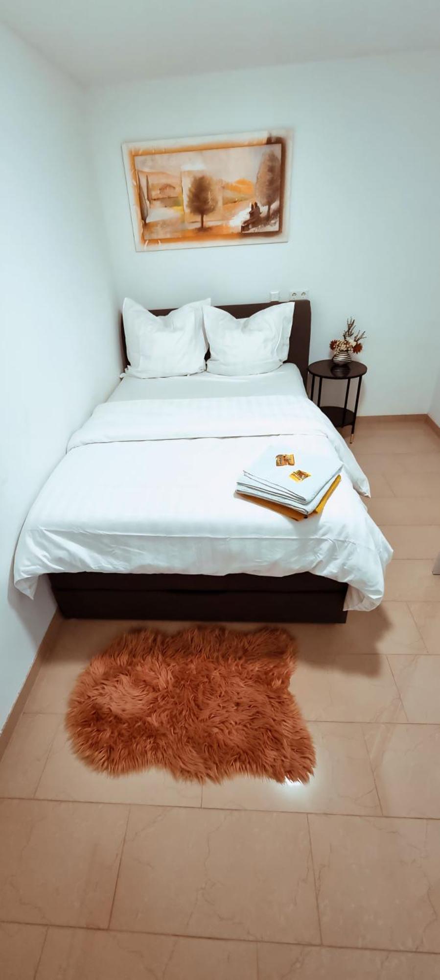 Einliegerwohnung Neu In Vaihingen Enz Horrheim Extérieur photo